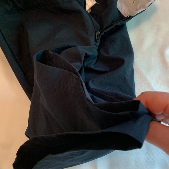 NIKE Shorts Navy Blue, size Small - Picture 8 of 11